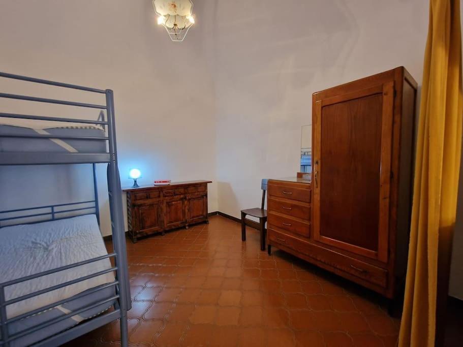 Silver Sands Finale Ligure - Traditional Apartment - 4 Beds & Terrace By The Beach Kültér fotó